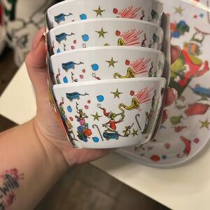 Bowls grinch